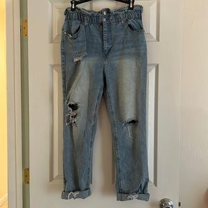 Light denim jean. High waisted. Not juniors. (That’s the only place size 11 was)